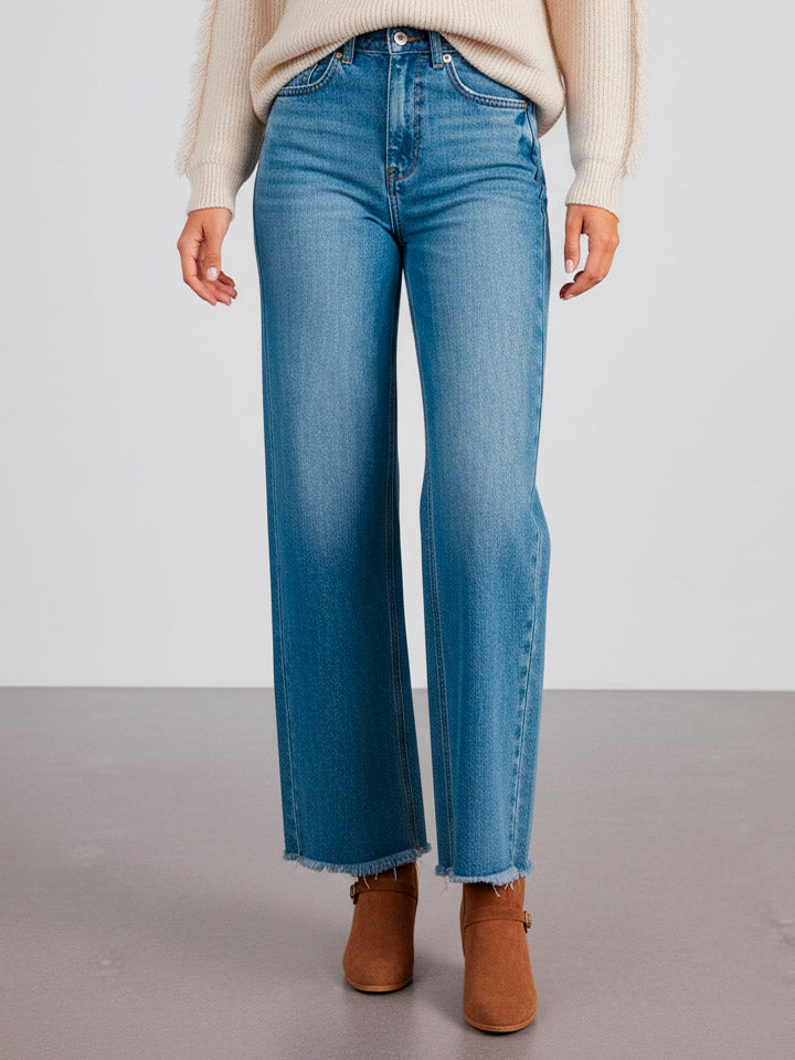 Wide Leg Denim Jeans – Mid-Waist Street Style