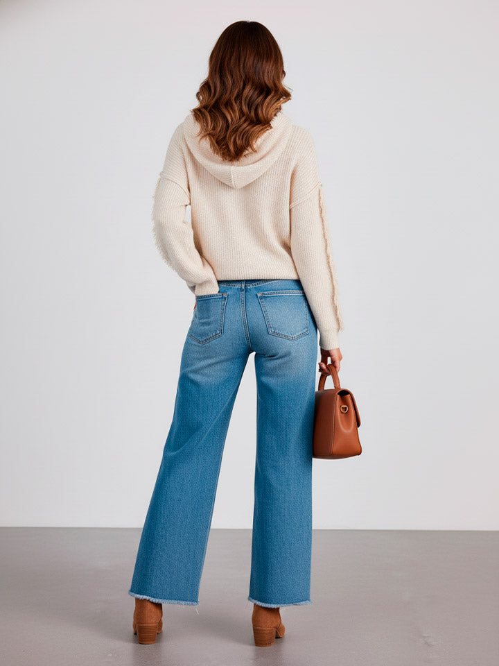 Wide Leg Denim Jeans – Mid-Waist Street Style