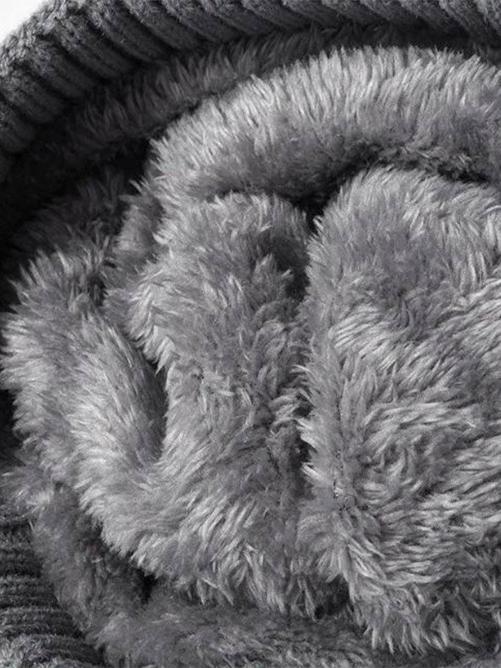 Cable Knit Pompom Hat