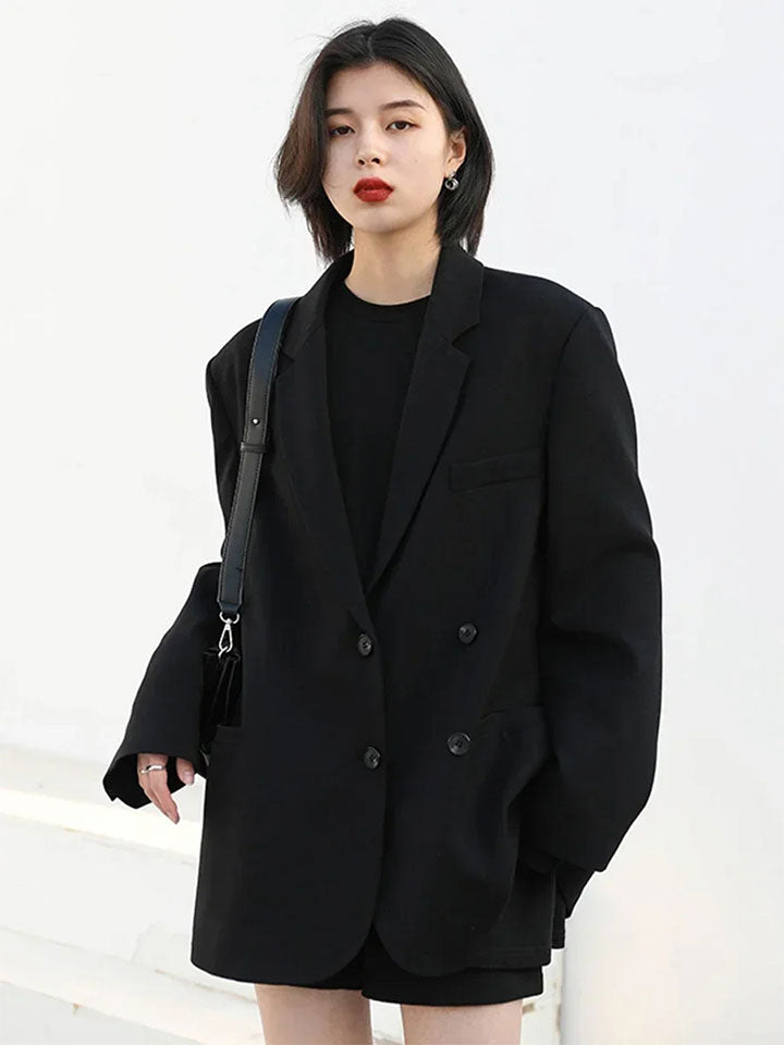 Refined Double-Breasted Blazer in Classic Solid