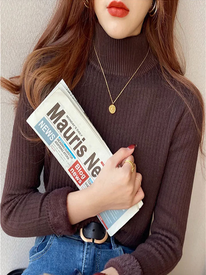 The Retro Thermal Turtleneck